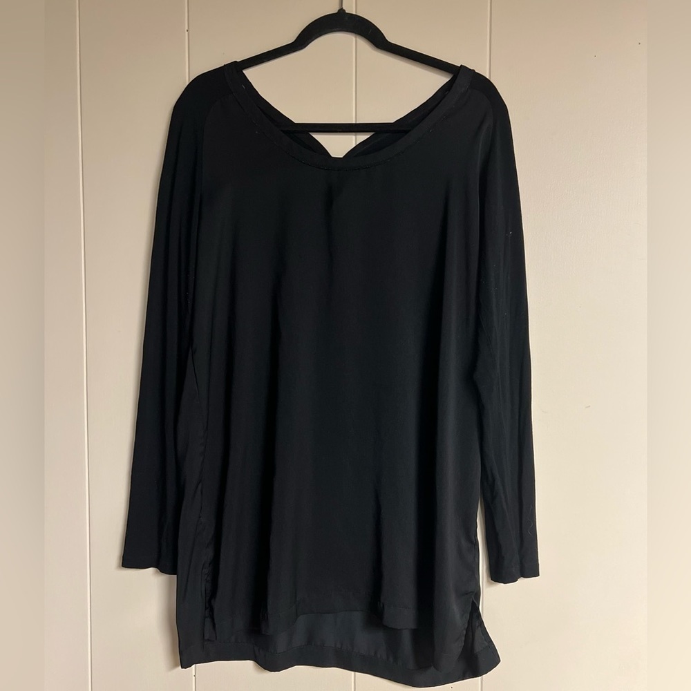 Tristian black long sleeve basic top size medium